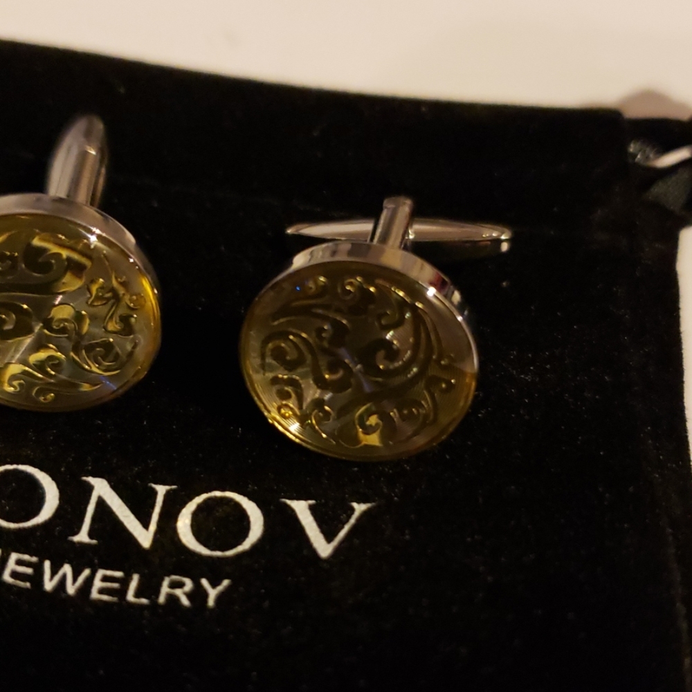 KONOV	Men's Rhodium Cufflinks - Picture 2 of 2